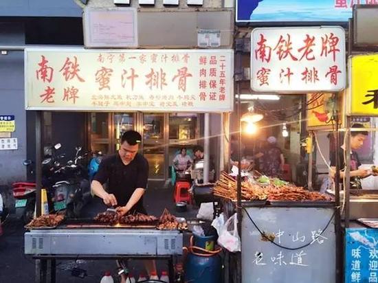 来南宁旅游不可不知的13条美食街（附吃货秘籍兼购物住宿攻略）