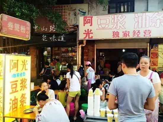 来南宁旅游不可不知的13条美食街（附吃货秘籍兼购物住宿攻略）