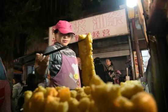 来南宁旅游不可不知的13条美食街（附吃货秘籍兼购物住宿攻略）