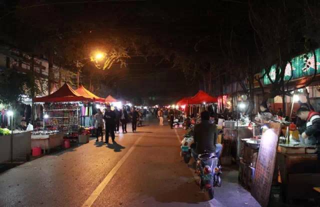 来南宁旅游不可不知的13条美食街（附吃货秘籍兼购物住宿攻略）