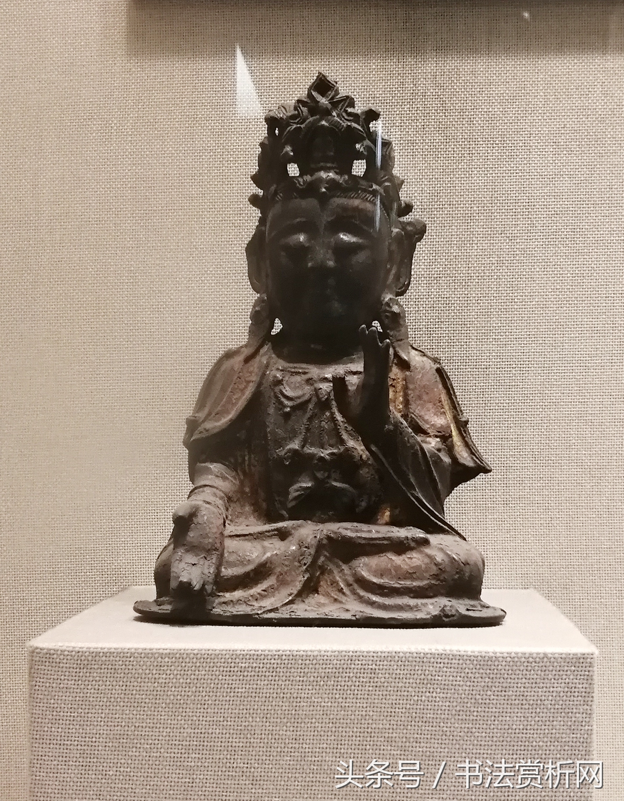 唐、明、清代35尊精品铜佛造像，造型优美，是佛造像中的珍品！