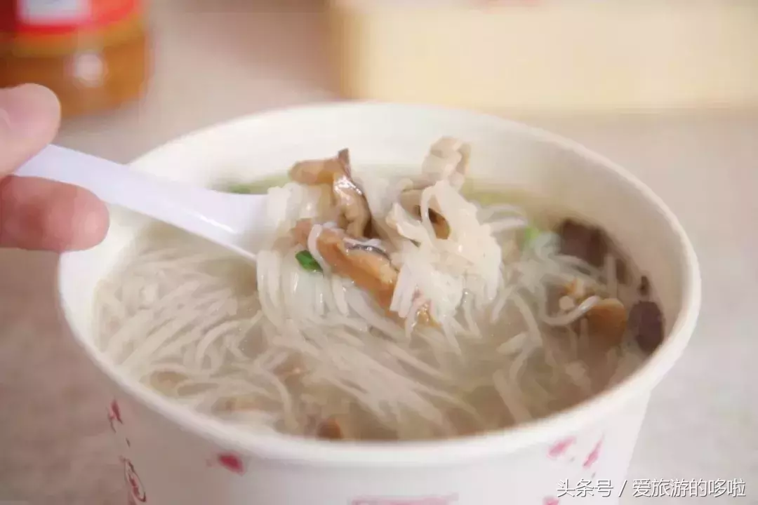 最纯正的闽南古早味，快把我哥带走取景的这座老城十几元吃到爽