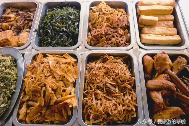 最纯正的闽南古早味，快把我哥带走取景的这座老城十几元吃到爽