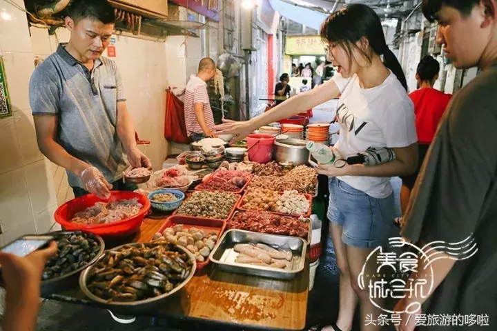 最纯正的闽南古早味，快把我哥带走取景的这座老城十几元吃到爽