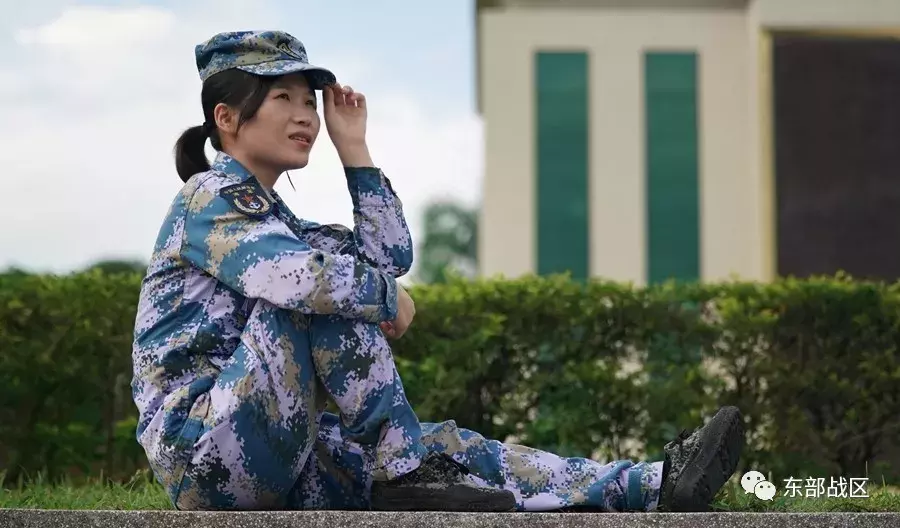 cba贾成是潍坊哪里人(这些女兵马上要退伍了，看她们的军旅靓照和想说的心里话……)