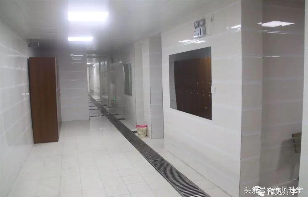 办一所幸福的平民学校 郑州名校系列：郑州市第五中学