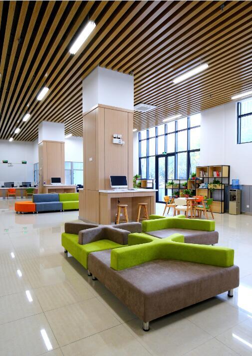 嗨！同学，交大学生事务服务中心，了解一下！