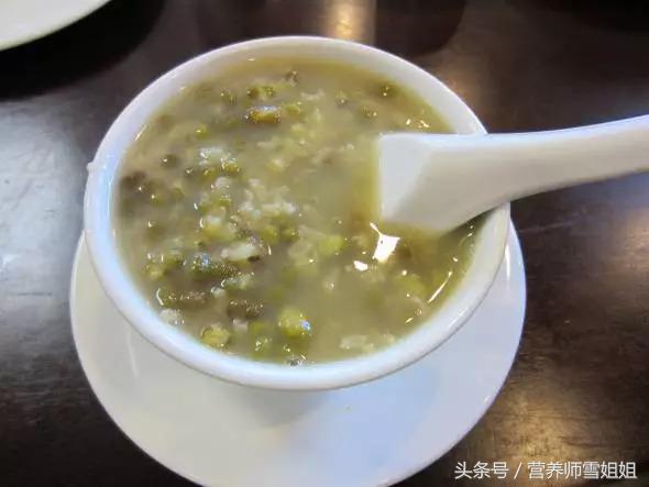 胃火旺，易便秘，口干苦，牙肿痛，谨记“五个一”，快速降胃火！