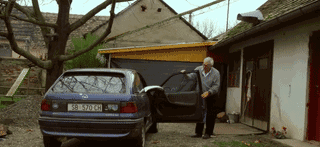 被誉为21世纪最奇葩的感情！让总统落泪，全世界头版头条给了他