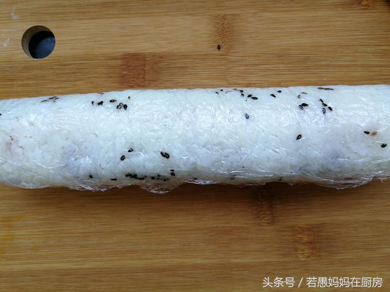 肯德基握的大饭团卖20元，自己在家做成本不到5块钱，美味翻倍！