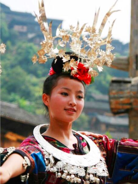 傳說苗族的“蠱術”是真的嗎？究竟有多厲害？直接能讓你懷疑人生