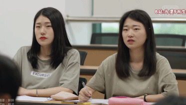 豆瓣9.1，它说对性骚扰越敏感越好，推荐所有女大学生们看看