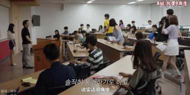 豆瓣9.1，它说对性骚扰越敏感越好，推荐所有女大学生们看看