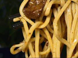 老纬七美食重现江城，德盛这条街要你重温学生时代的舌尖记忆