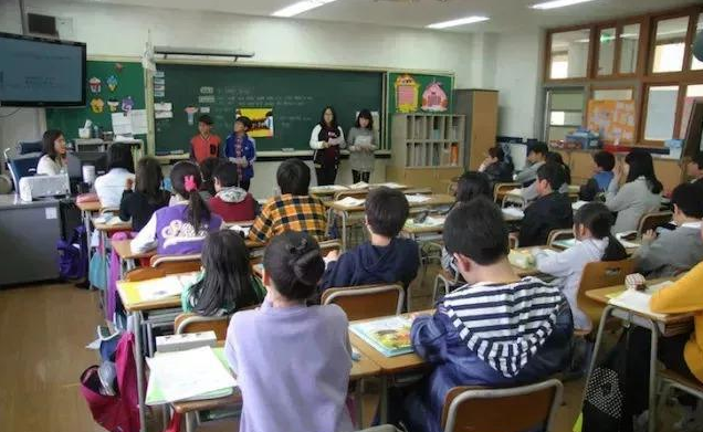 教育部：法语正式列入高中课程！网友：“新高考”政策……