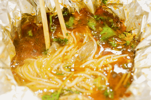 回忆杀！这条“黑暗”的小吃街，送走了一批批大学城的学子！