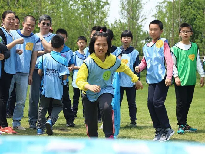 学费10万，只收亿万富豪：马云退休办教育公益，究竟谁受益？