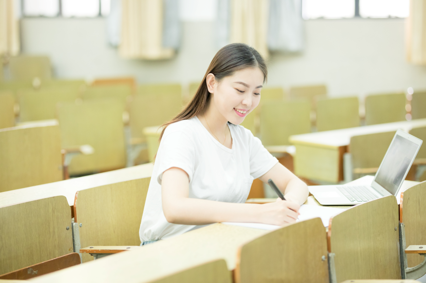 GRE真题答案、2018年GRE机经真题答案在哪儿可以找到？