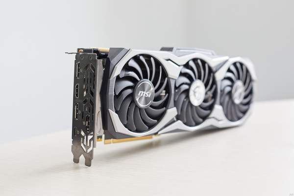 售价1万元显卡值不值得买？RTX 2080 Ti/2080首测