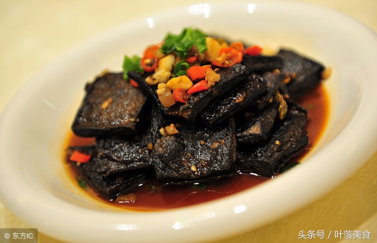 豆腐有哪几种类型（盘点中国豆腐的八大系列）