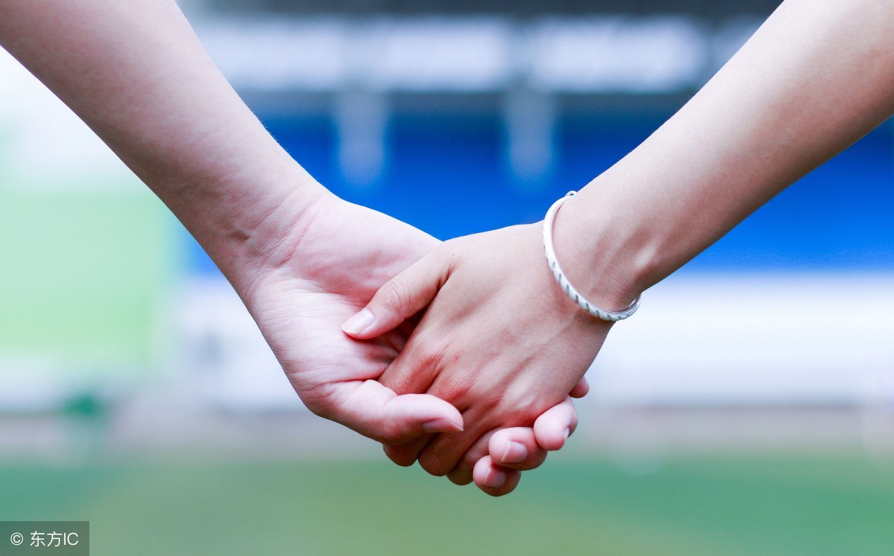 想念一个人睡不着的说说，句句让人心酸流泪！