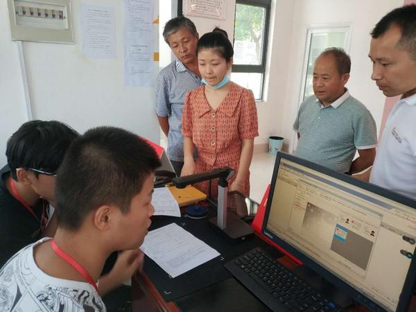 录取通知书里的一张纸，填好有望得几千块，家境一般的学生别错过