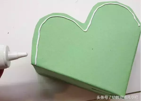 「手工」废物利用纸盒手工制作，简单易学！美到爆！