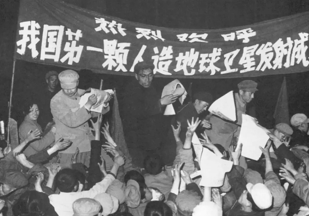 为什么世界杯从1978年(中央电视台建台60年 历数那些难忘的 “第一次”)