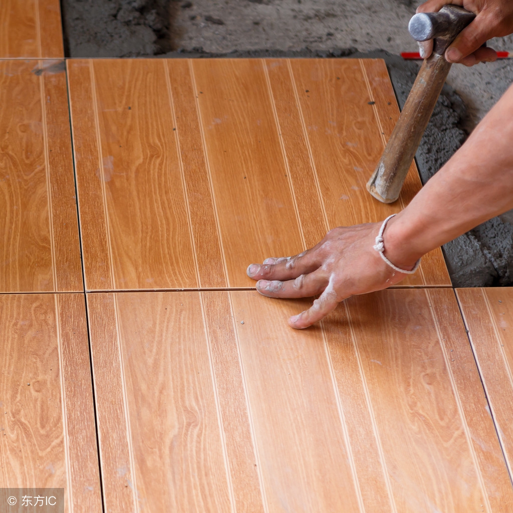 贴地砖包工包料多少钱一平方瓷砖铺贴费没搞懂就敢开工