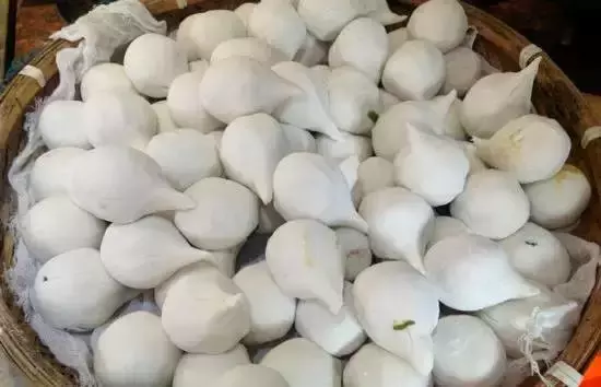 老"海鲜十六碗"新"海鲜十六碗"米馒头夹沙糕有尖尖角的石浦肉包汤粿"