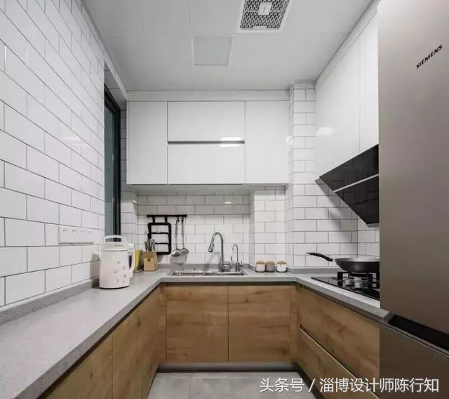 再不担心清洁厨房了！50款最漂亮的厨房：这样装修即实用又好看