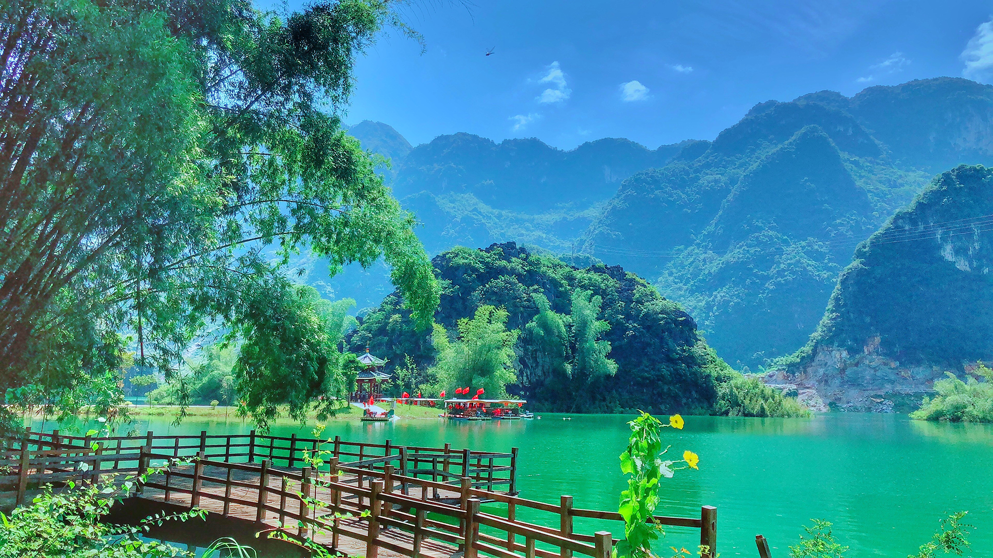 凌云旅游景点大全(传说中的天神后花园) - 悦闻天下