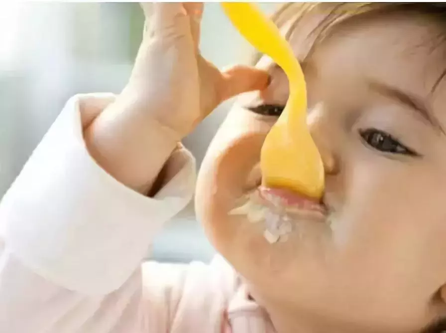 育儿知识，如何听哭声识别宝宝的情绪