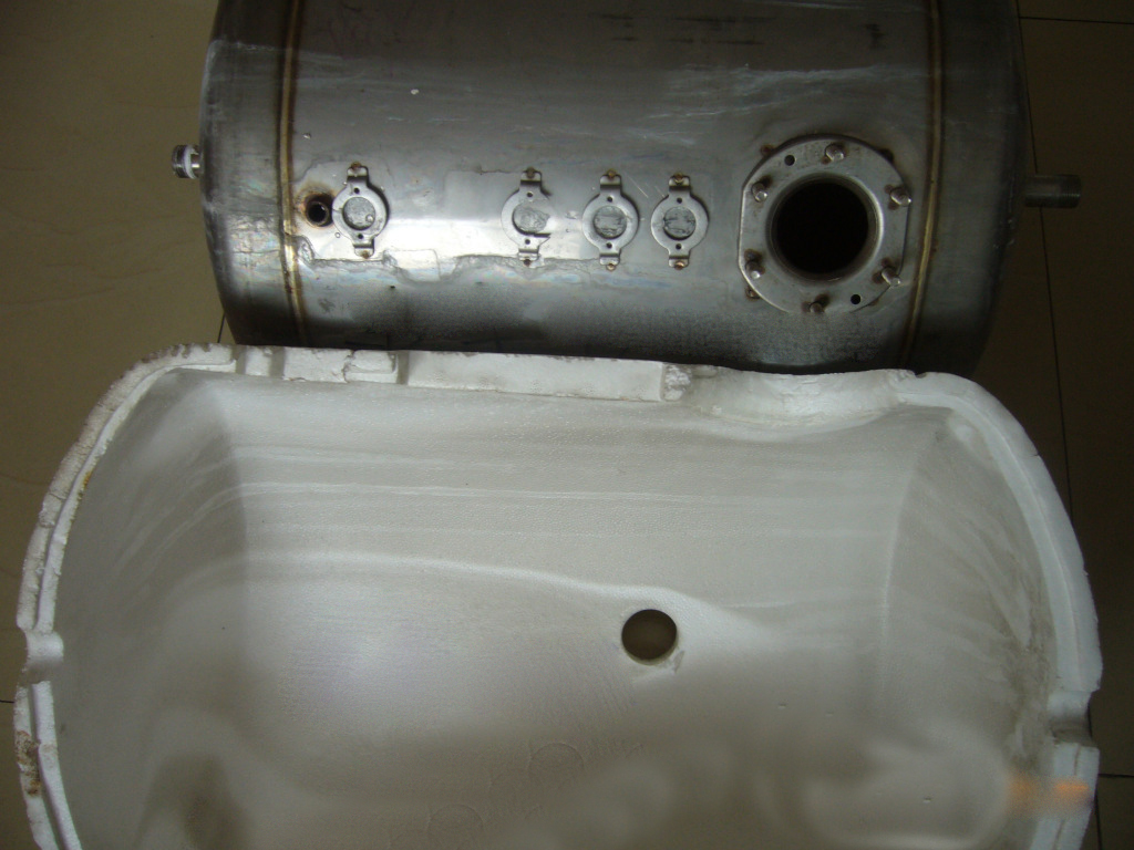 热水器内胆热水器内胆漏水的图片
