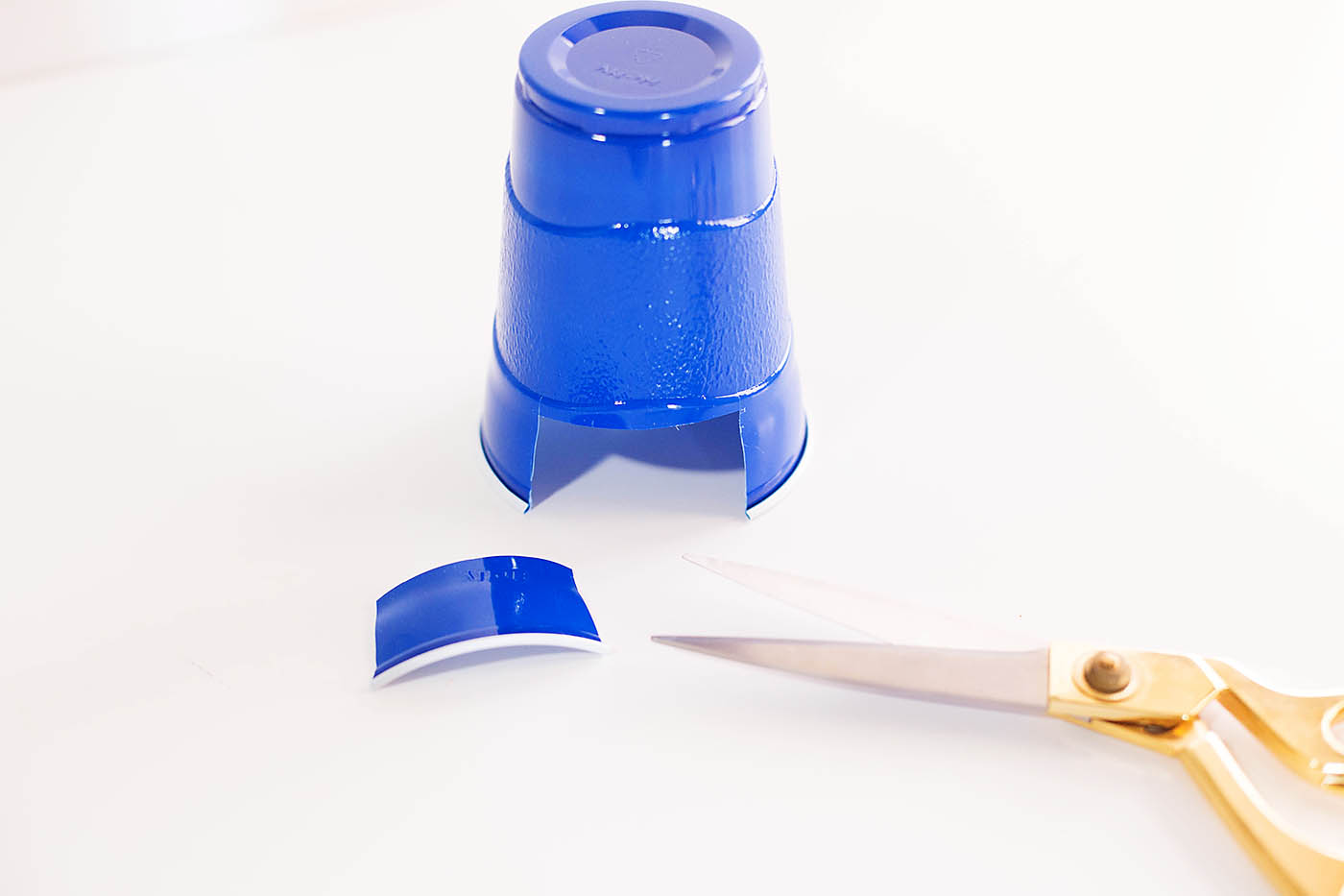 5款用纸杯玩的亲子游戏，互动和挑战性强，解锁爸爸陪娃神技能