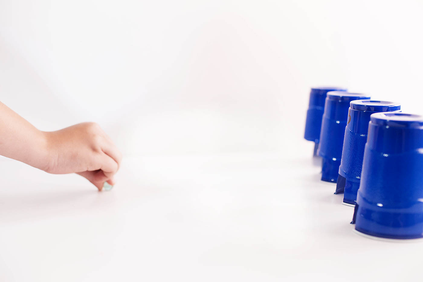 5款用纸杯玩的亲子游戏，互动和挑战性强，解锁爸爸陪娃神技能