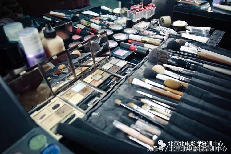 学费全免！｜中俄合拍电影项目化妆定向培训班