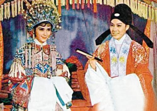 《香港1964年的电影《三笑》在大陆播映曾风靡一时 》