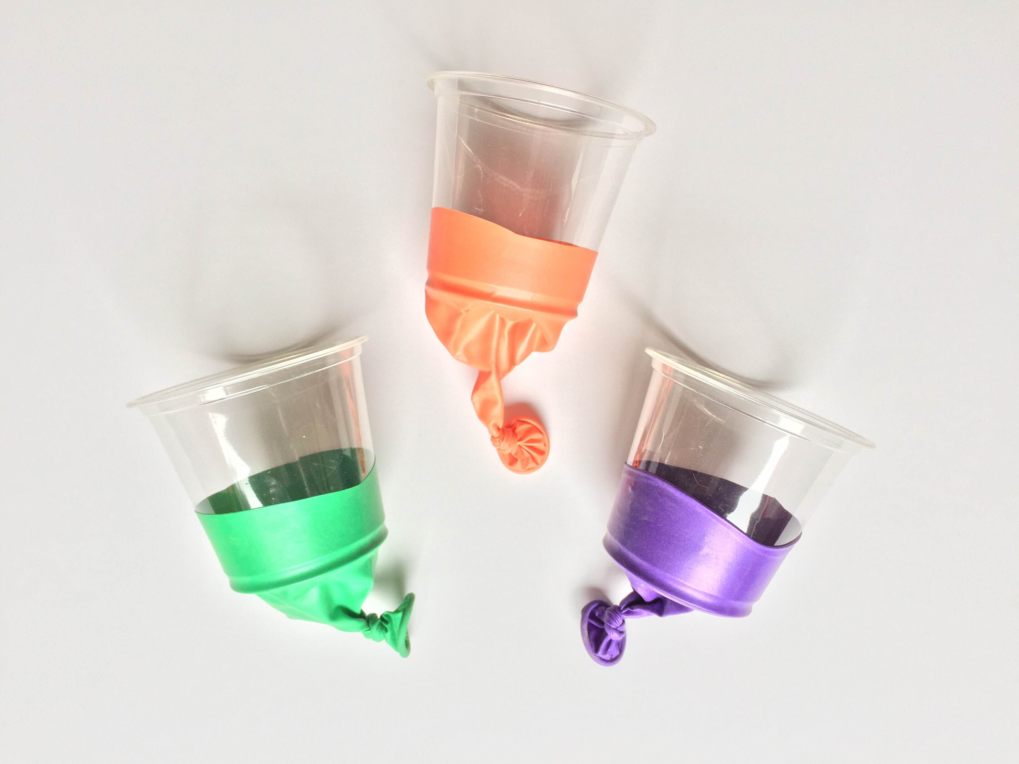 5款用纸杯玩的亲子游戏，互动和挑战性强，解锁爸爸陪娃神技能