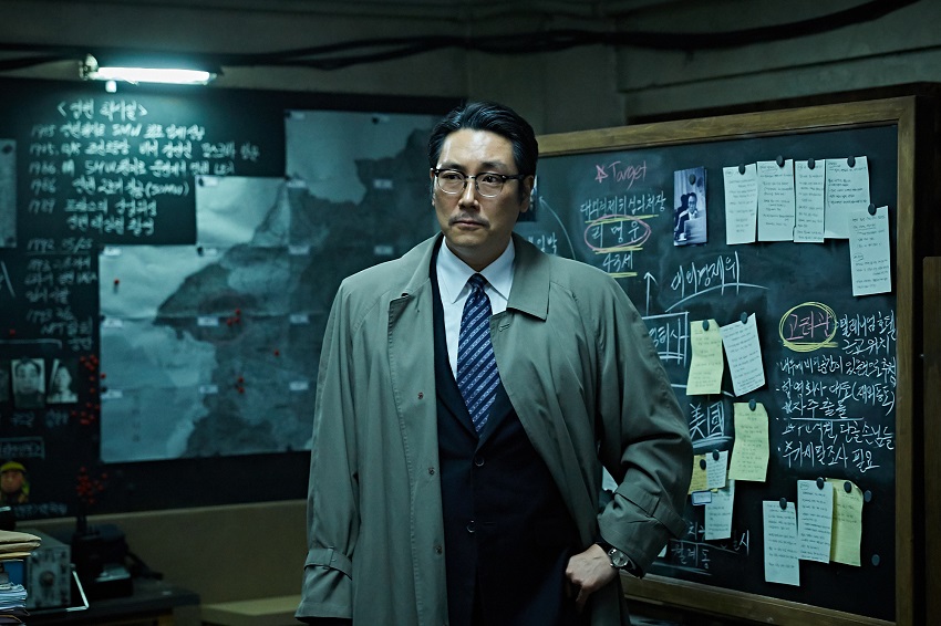 知道黄政民身份的“老大”是谁？解析韩国经典谍战电影《特工》