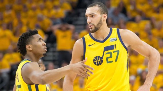 nba为什么是剧场(「NBA」观看指南：如果NBA是一个电视节目，给你30个收看的理由)