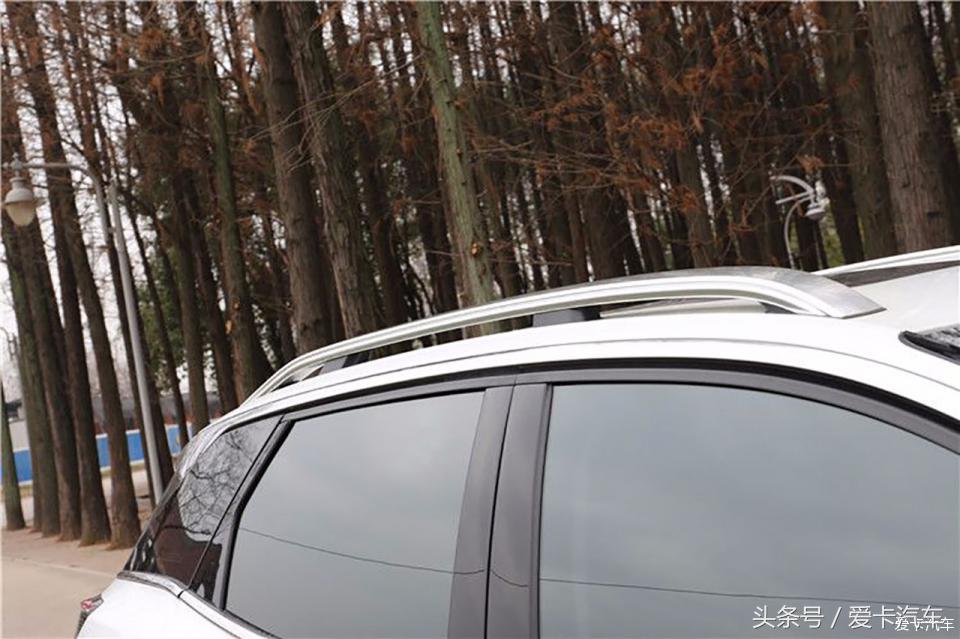 选择4008，其实最大的原因也是因为颜值