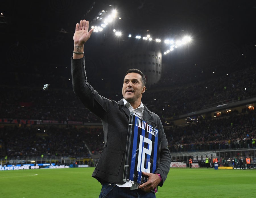 2005年7月,塞萨尔从切沃转会加盟国际米兰.