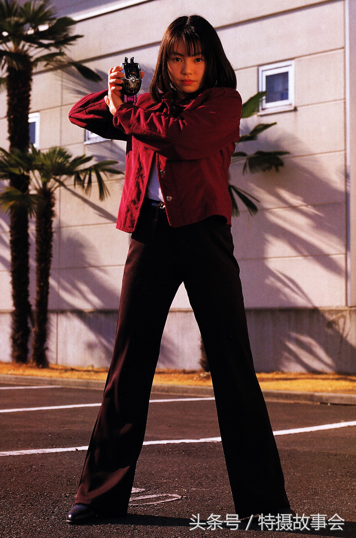 美少女卡莲愤怒之后变了机械生命体——法伊巴斯.