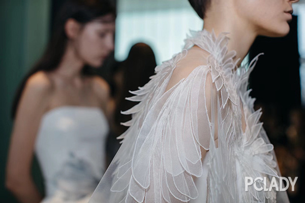 別只知道Vera Wang，國內(nèi)高定婚紗的水準才驚艷呢