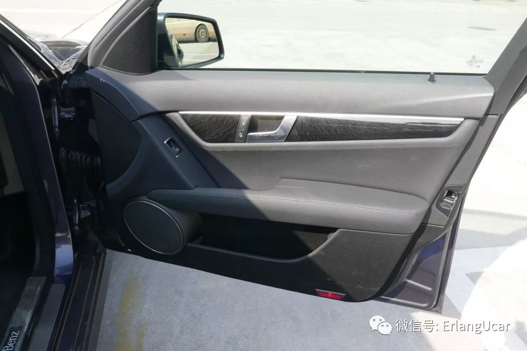 独领风潮 精英本色 奔驰W204 C300