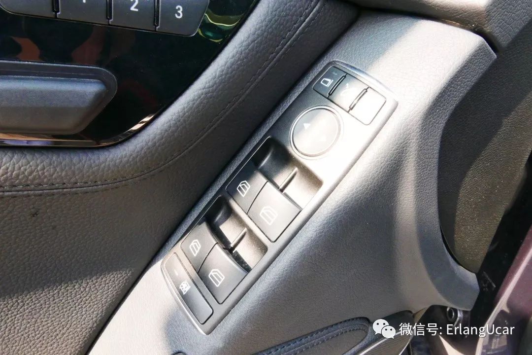 独领风潮 精英本色 奔驰W204 C300