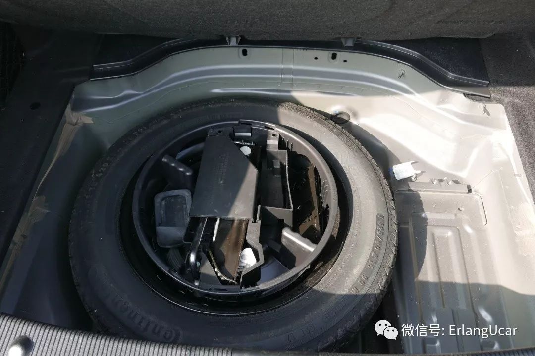 独领风潮 精英本色 奔驰W204 C300