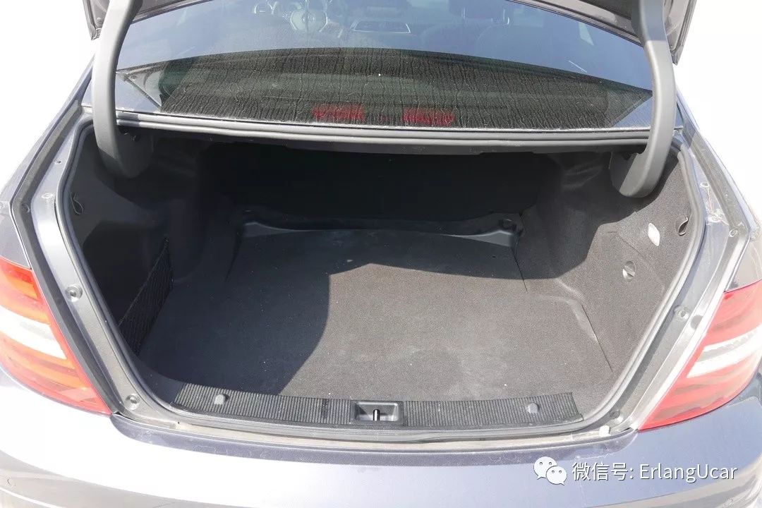 独领风潮 精英本色 奔驰W204 C300