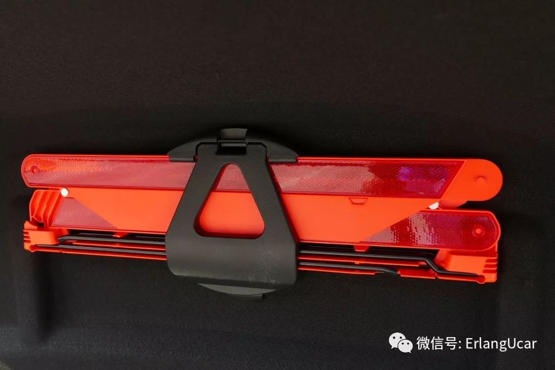 独领风潮 精英本色 奔驰W204 C300